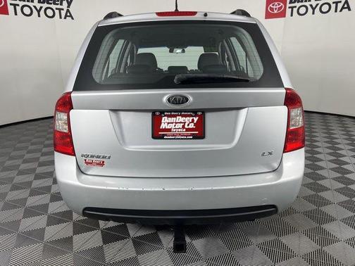 2008 Kia Rondo LX