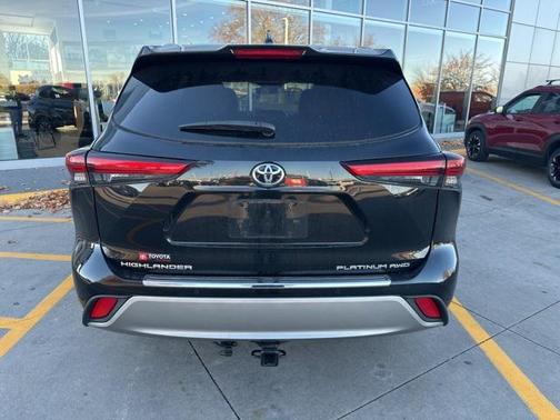 2020 Toyota Highlander Platinum