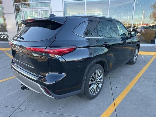 2020 Toyota Highlander Platinum