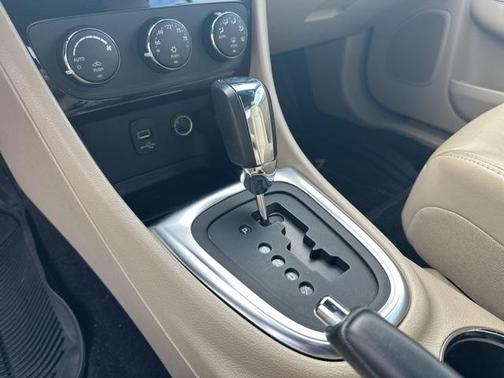 2013 Chrysler 200 Limited
