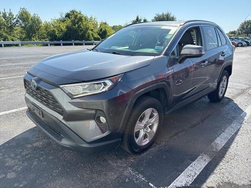 2020 Toyota RAV4 Hybrid XLE