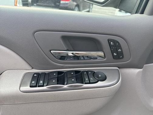 2013 Chevrolet Suburban 1500 LT