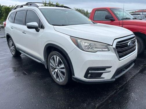 Crystal White Pearl 2019 Subaru Ascent Touring 7-Passenger