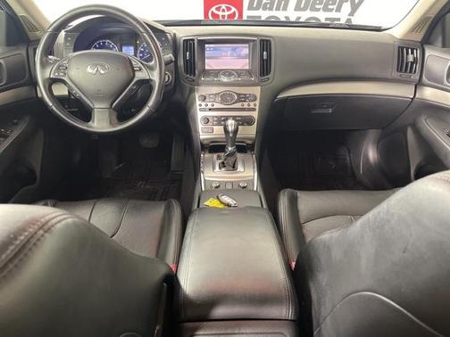2011 INFINITI G25x Base