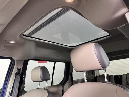 2016 Ford Transit Connect Titanium w/Rear Liftgate