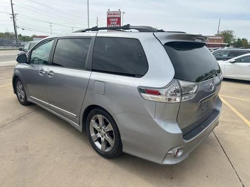 2013 Toyota Sienna SE