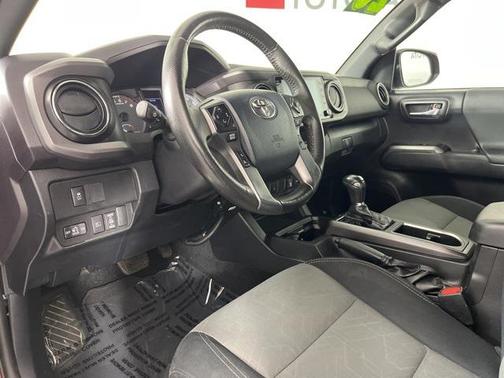 2020 Toyota Tacoma TRD Sport