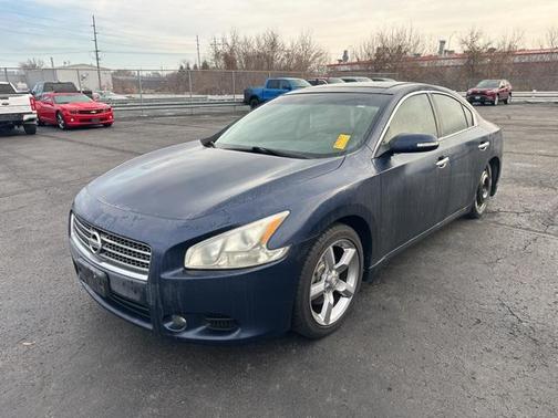2010 Nissan Maxima SV