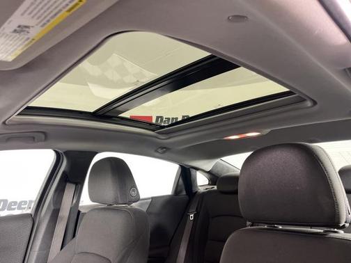 2021 Chevrolet Malibu FWD LT