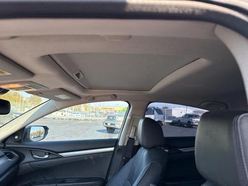 2016 Honda Civic Touring