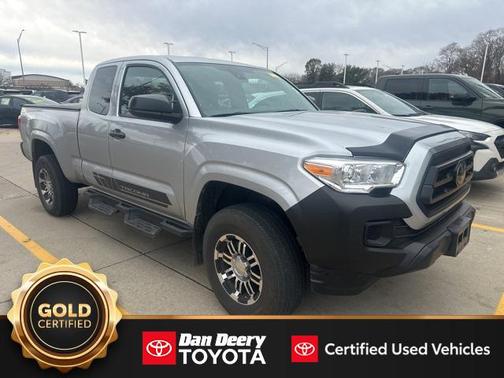 2022 Toyota Tacoma SR
