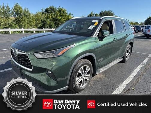 2023 Toyota Highlander Hybrid XLE