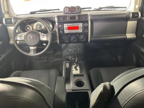 2012 Toyota FJ Cruiser Base
