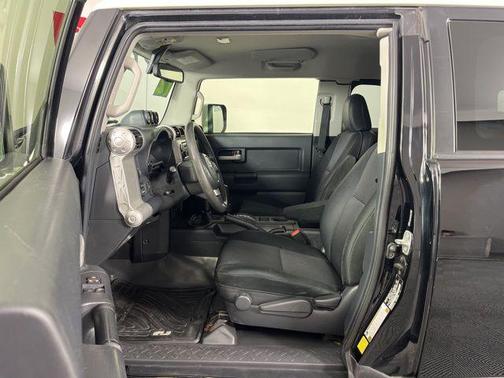 2012 Toyota FJ Cruiser Base