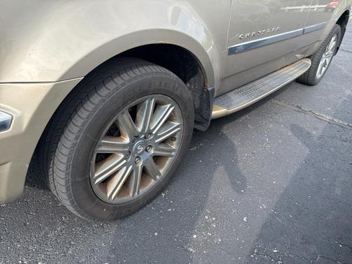 2008 Chrysler Aspen Limited