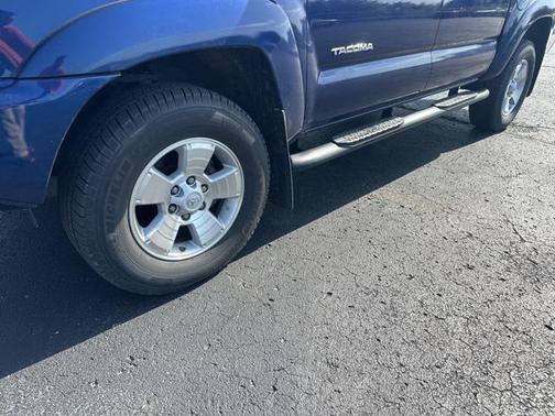 2015 Toyota Tacoma Base