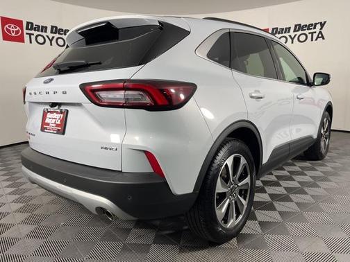 2025 Ford Escape Platinum