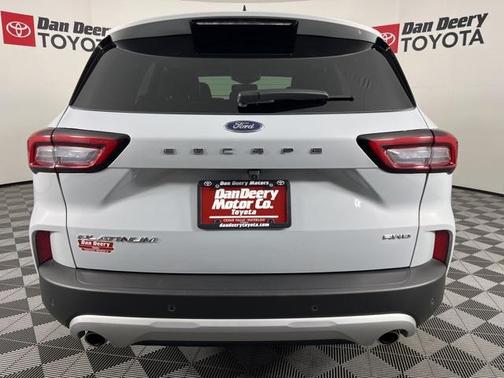 2025 Ford Escape Platinum