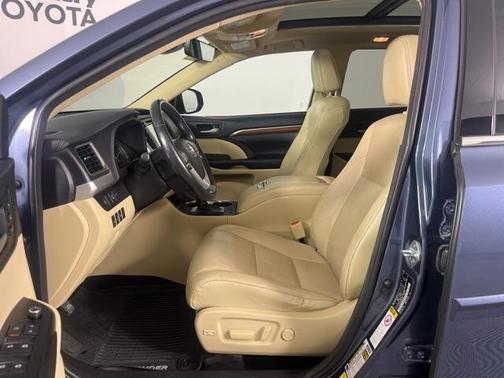 2018 Toyota Highlander Hybrid Limited Platinum