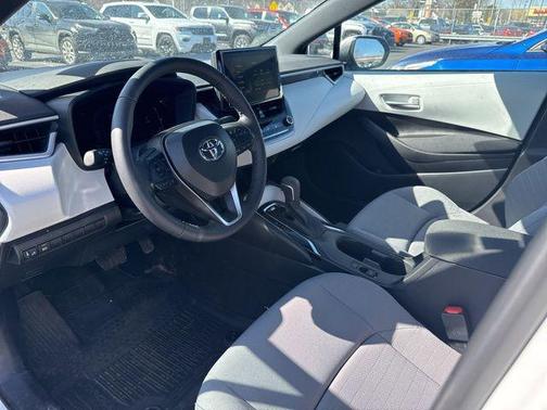 Ice Cap 2026 Toyota Corolla SE