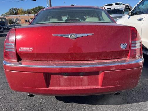 2007 Chrysler 300C Base