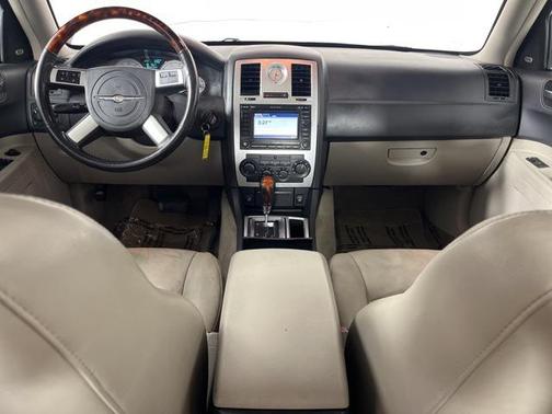 2007 Chrysler 300C Base