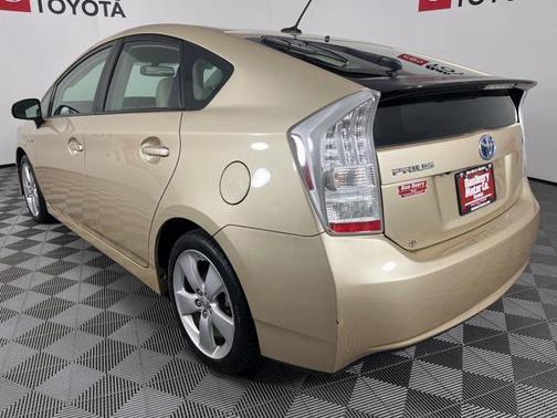 2010 Toyota Prius V