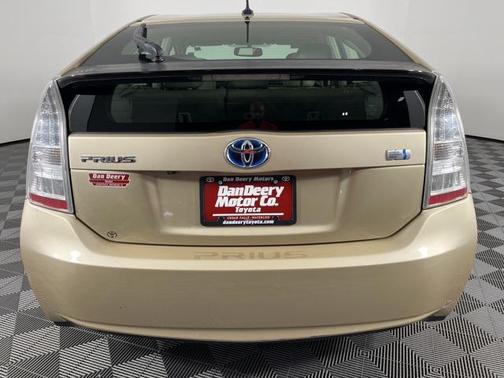 2010 Toyota Prius V