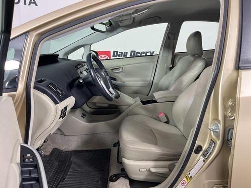 2010 Toyota Prius V