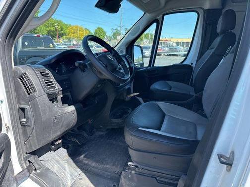 Bright White Clearcoat 2025 RAM ProMaster 2500 Tradesman
