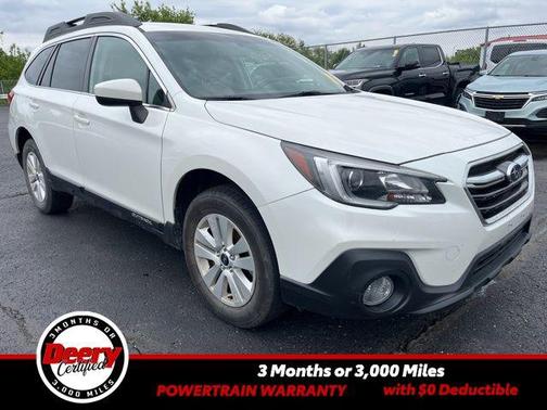 Crystal White Pearl 2018 Subaru Outback 2.5i Premium