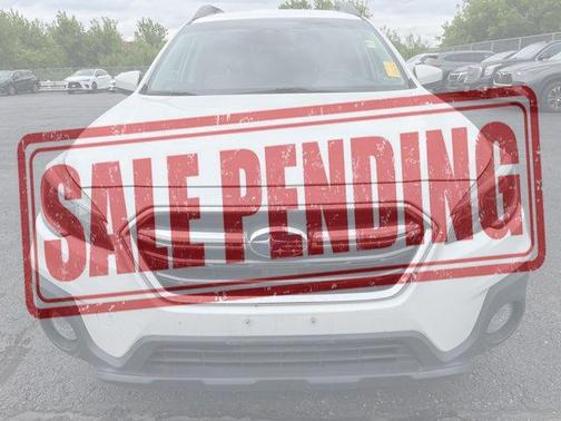 Crystal White Pearl 2018 Subaru Outback 2.5i Premium