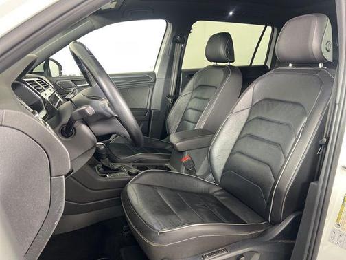 2021 Volkswagen Tiguan 2.0T SEL R-Line 4MOTION