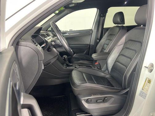 2021 Volkswagen Tiguan 2.0T SEL R-Line 4MOTION