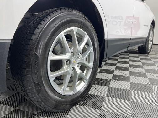Summit White 2023 Chevrolet Equinox 1LT