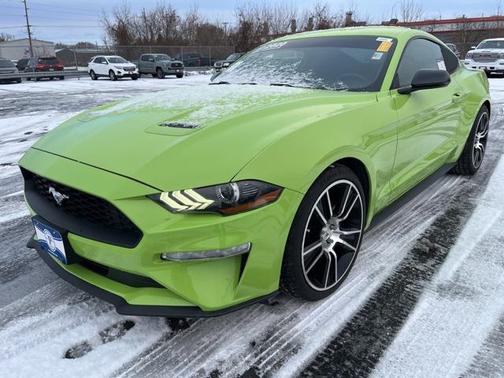 2020 Ford Mustang EcoBoost