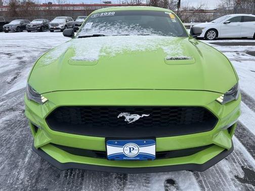 2020 Ford Mustang EcoBoost