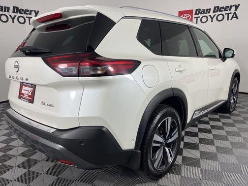 2023 Nissan Rogue SL