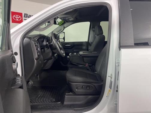 2024 Chevrolet Silverado 2500 Custom