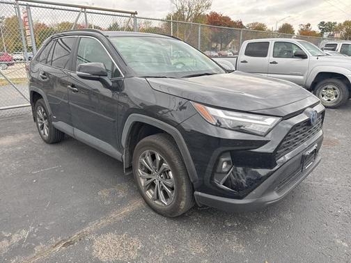 2023 Toyota RAV4 Hybrid XLE Premium