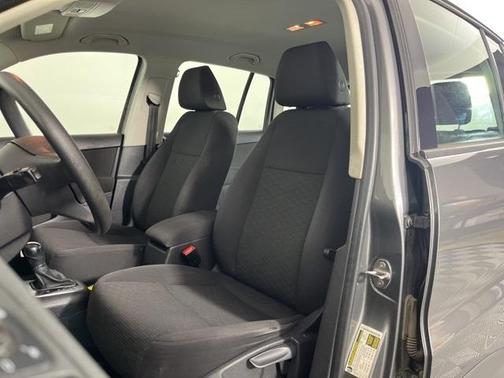 2012 Volkswagen Tiguan S