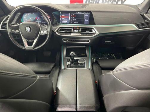 White 2021 BMW X5 xDrive40i