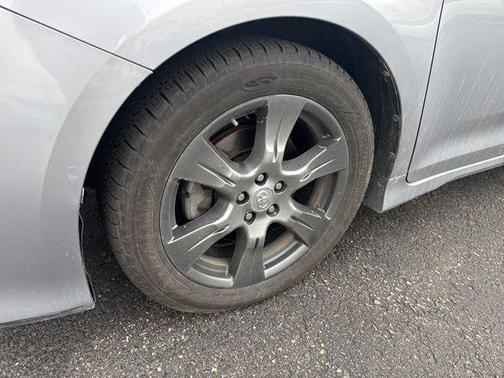 2017 Toyota Sienna SE Premium