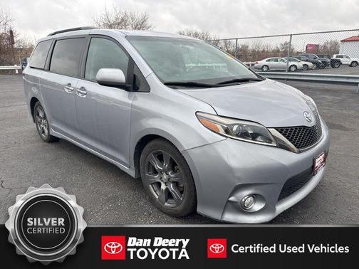 2017 Toyota Sienna SE Premium
