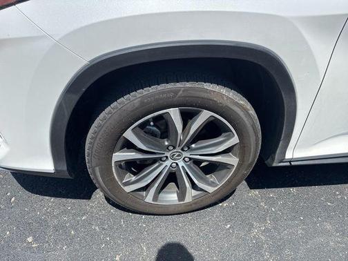 White Pearl 2020 Lexus RX 350L Base
