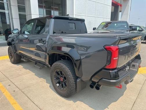 2025 Toyota Tacoma Hybrid TRD PRO