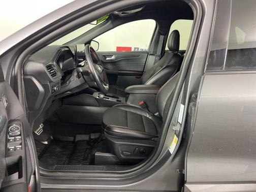 2024 Ford Escape ST-Line Elite