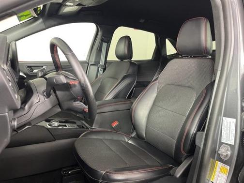 2024 Ford Escape ST-Line Elite