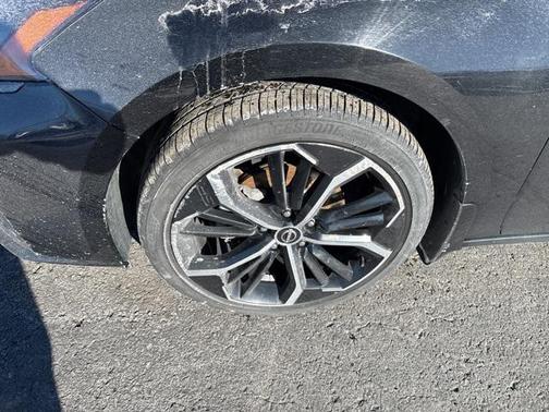 2023 Nissan Altima SR Intelligent AWD