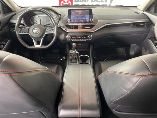 2023 Nissan Altima SR Intelligent AWD